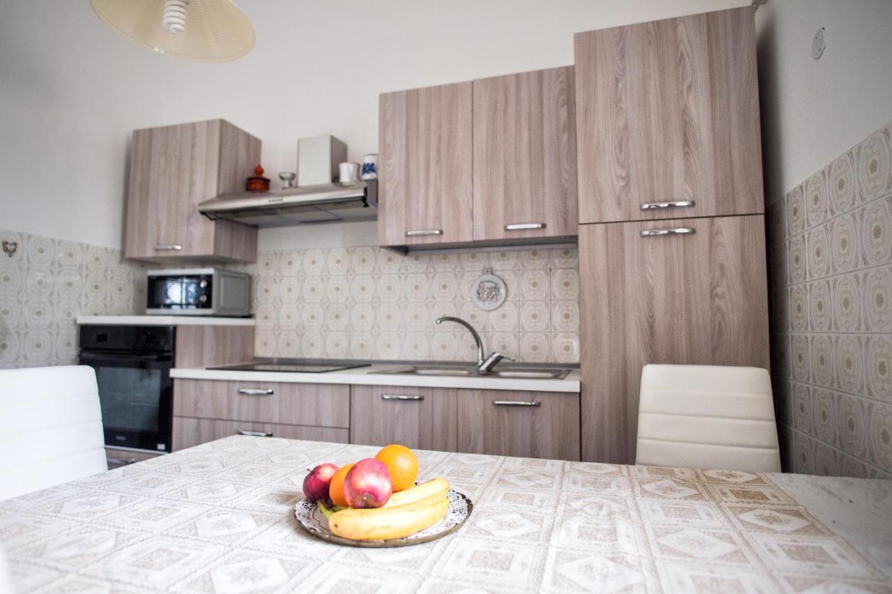 La Casa Gialla วิเอตริ ภายนอก รูปภาพ