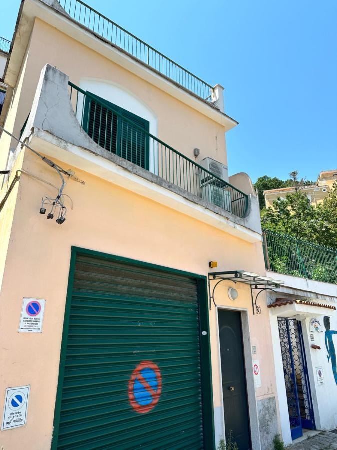 La Casa Gialla วิเอตริ ภายนอก รูปภาพ